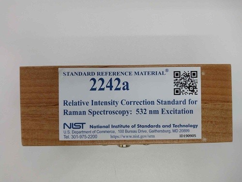 SRM 2242a  拉曼光譜的相對強度校正標準：532 nm激發標準品
